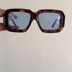 Tortoise Shell Square Sunglasses